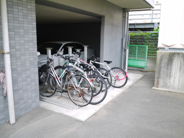 駐車場　駐車場完備です