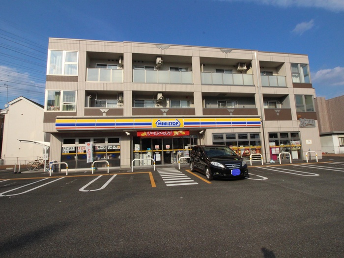 コンビニ　ミニストップ（コンビニ）まで250m