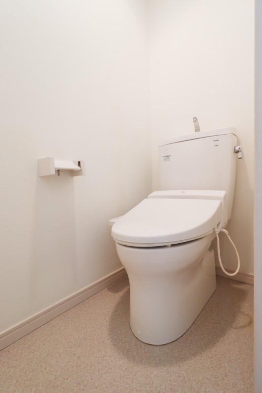 トイレ　図面と現状に相違がある場合には現状を優先