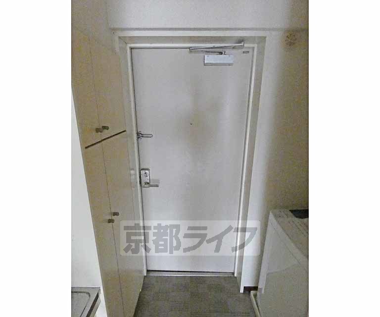 玄関　玄関です。