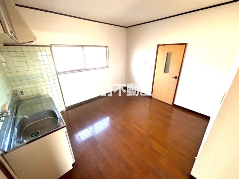 居室・リビング　ゆったりスペースのダイニング☆