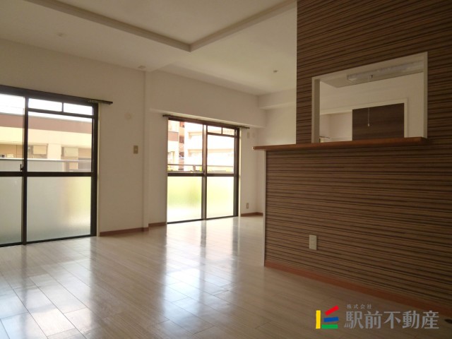 居室・リビング　２Ｌから３Ｌへリフォーム済み☆