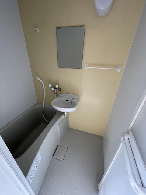 バス・シャワールーム　同建物別部屋参考