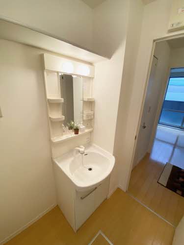 洗面設備　ルミエール松縄 Ｂ棟 B0101号-9