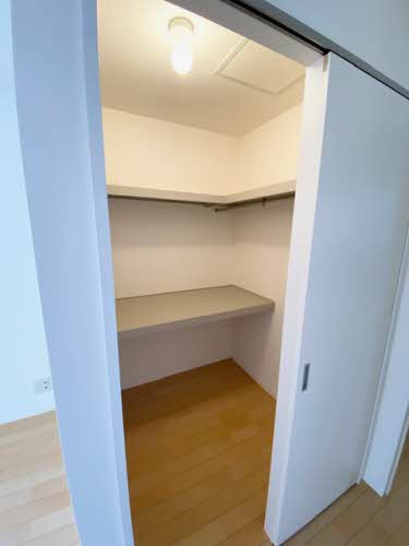 収納　ルミエール松縄 Ｂ棟 B0101号-5