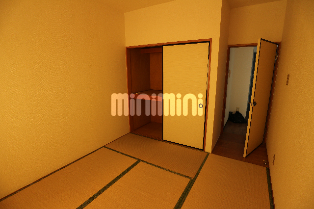 その他部屋・スペース　収納付きの和室です