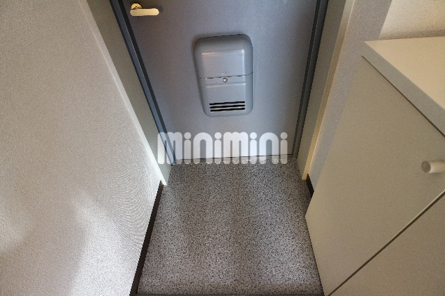 玄関　広々とした玄関ですね