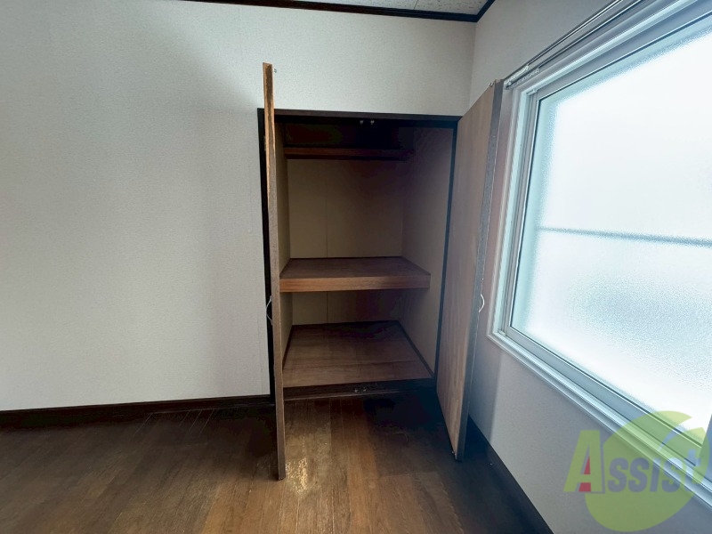 収納　こちらは収納です。物をしまう事ができますね！