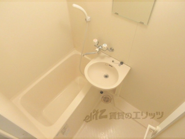 バス・シャワールーム　ユニットバス