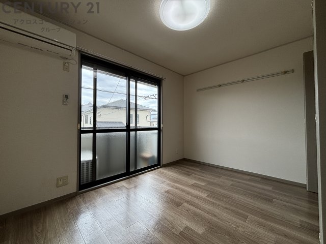 居室・リビング　エアコン付きで初期費用を抑えられます♪