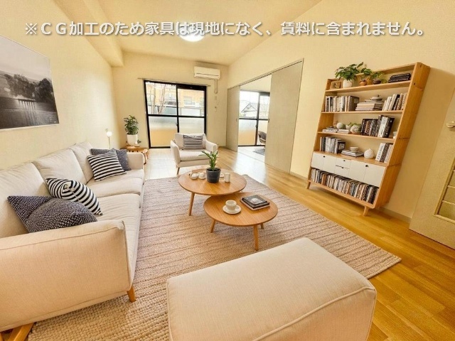居室・リビング　※ＣＧ加工のため家具は現地になく、賃料に含まれません。
