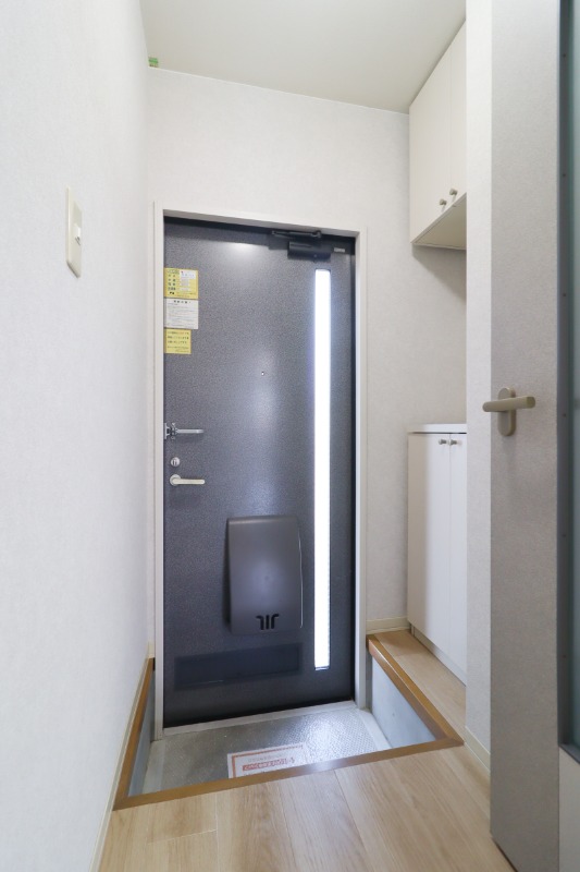 玄関　図面と現状に相違がある場合には現状を優先