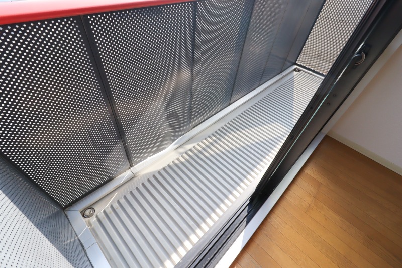 バルコニー　図面と現状に相違がある場合には現状を優先