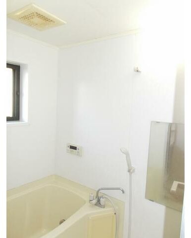 バス・シャワールーム　日々の疲れを癒すお風呂です♪