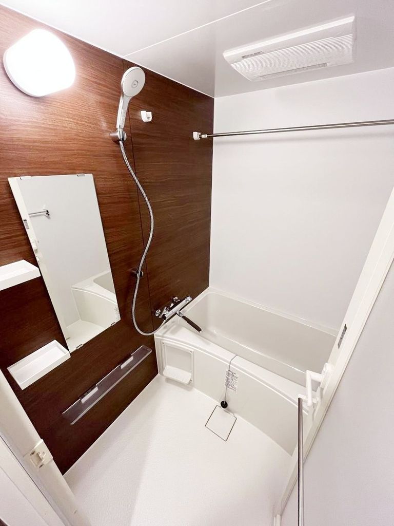 バス・シャワールーム　バス