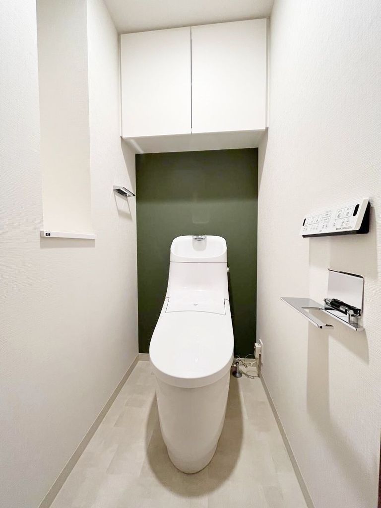 トイレ　トイレ