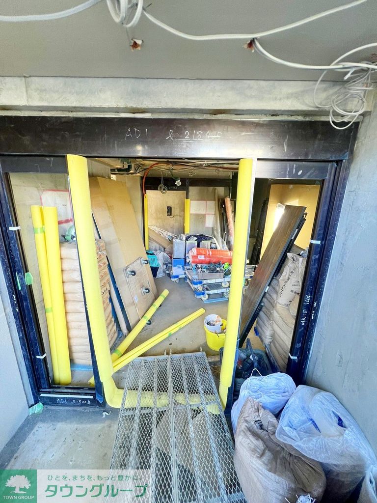 エントランス　共有部分