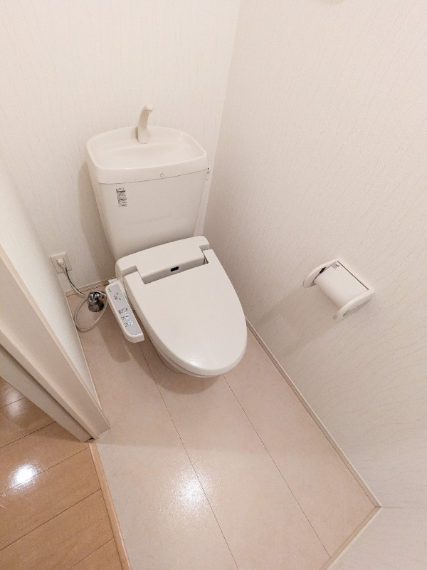 トイレ　図面と現状に相違がある場合には現状を優先