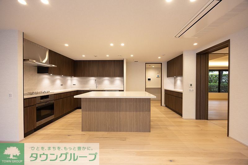 居室・リビング　★タウンハウジング目黒店取り扱い★