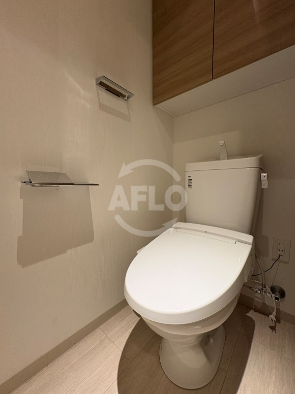 トイレ　LEGALAND+ABENO SANMEICHO　トイレ