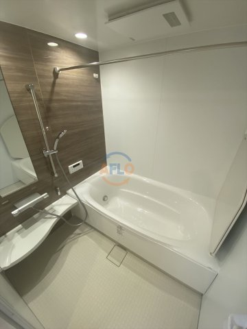 バス・シャワールーム　スペチアーレ巽中　C棟　浴室