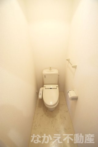 トイレ　落ち着いたトイレです