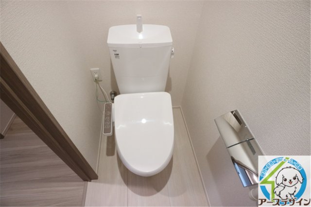 トイレ　パース写真