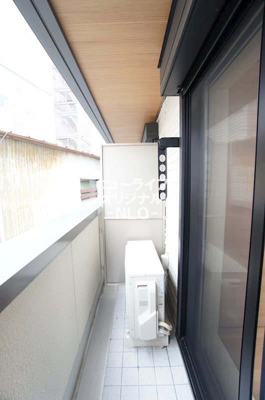 バルコニー　西側に面しているバルコニーです♪