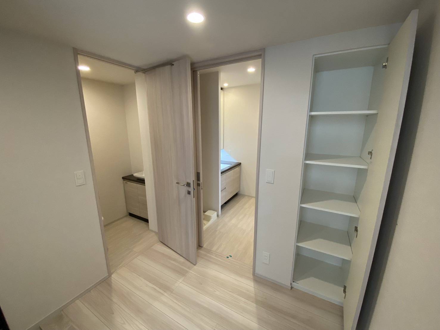 トイレ　ザ・ファインタワー大手前　トイレ