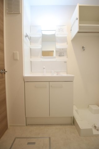 洗面設備　洗面所です