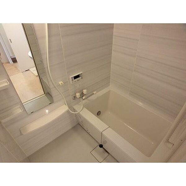 バス・シャワールーム　1日の疲れを癒してください