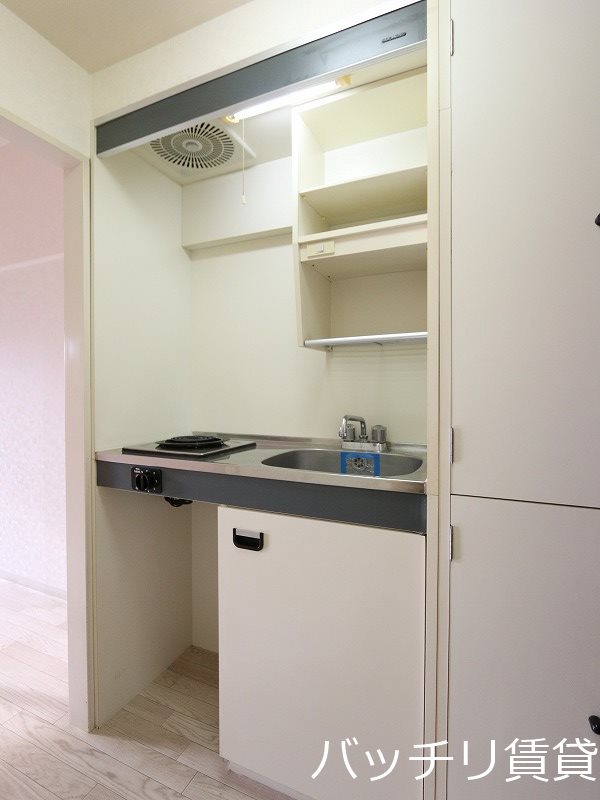 キッチン　別号室イメージの為、現状を優先致します