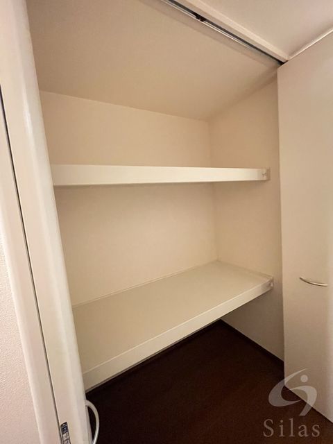 収納　同仕様・反転タイプ