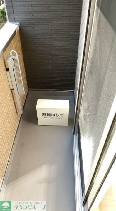 バルコニー　バルコニー