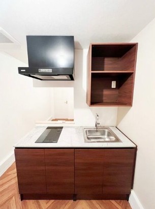 キッチン　別タイプ部屋　参考写真です