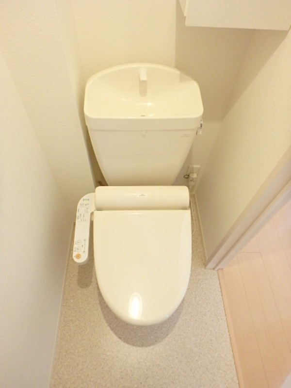 トイレ　図面と現状に相違がある場合には現状を優先