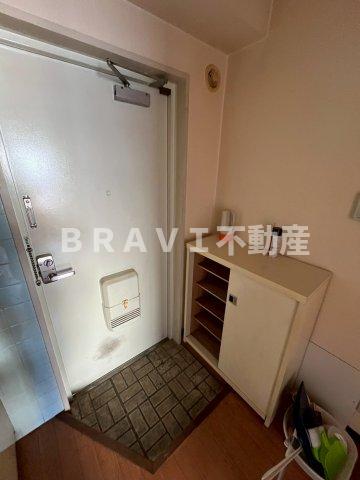 玄関　【メゾンドール森ノ宮】玄関です