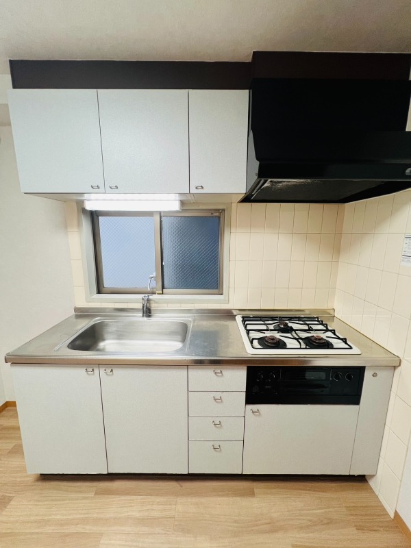 キッチン　※８０１号室参考写真