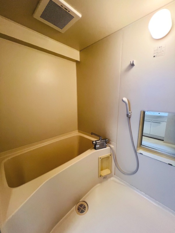 バス・シャワールーム　※８０１号室参考写真