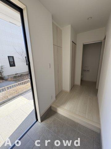 玄関　気になる物件はまとめてご案内ができます！