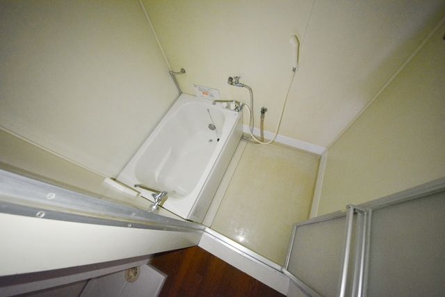 バス・シャワールーム　浴室