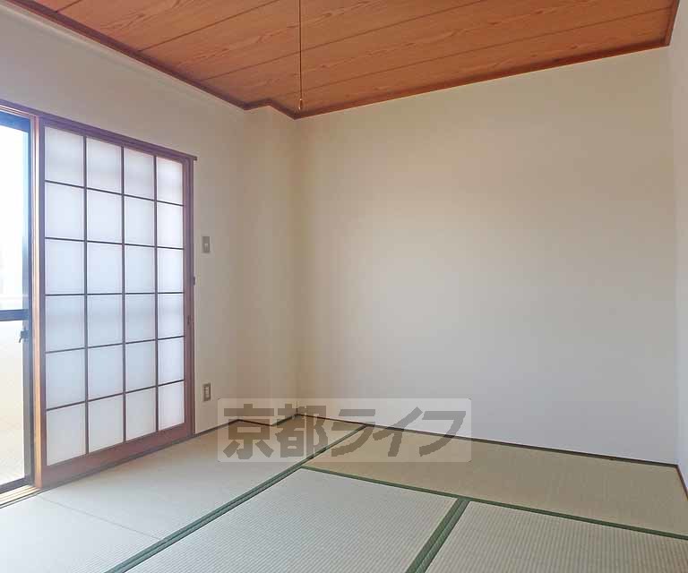 居室・リビング　６帖の和室です。