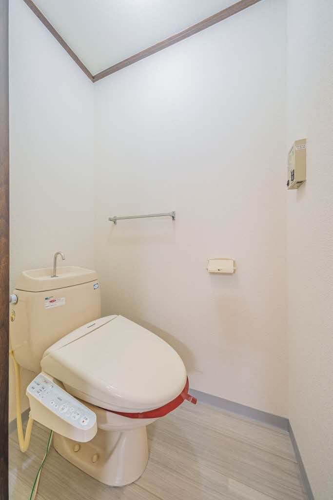 トイレ　トイレ