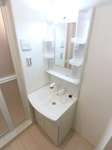 洗面設備　※完成イメージのため仕様が異なる場合がございます