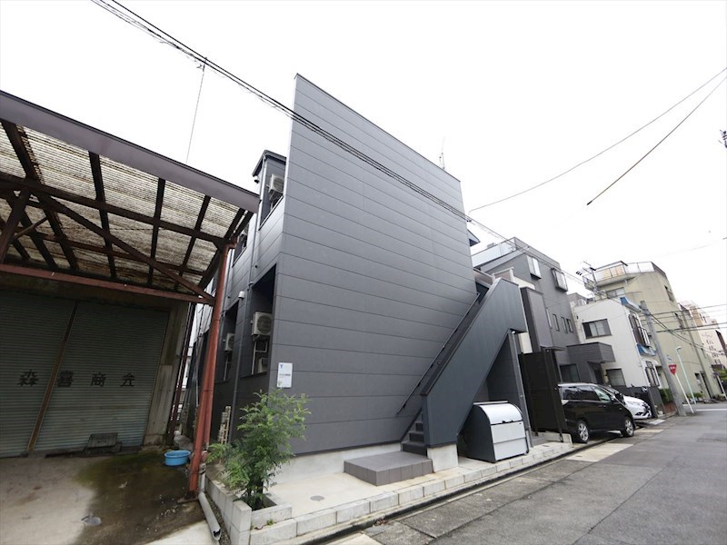 建物外観　外観　デザイナーズ　光インターネット無料