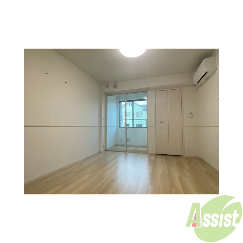 その他部屋・スペース　フローリングなのでベッドを置いたら寝室の出来上がり