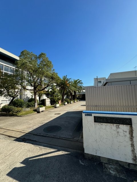 中学校　播磨町立播磨中学校（中学校）まで400m