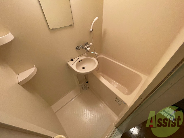 バス・シャワールーム