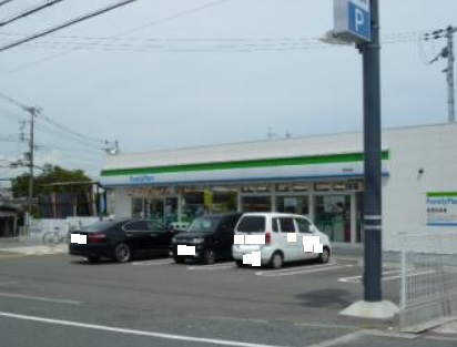 コンビニ　ファミリーマート 堺伏尾店（コンビニ）まで672m