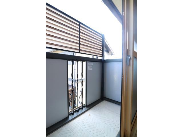 バルコニー　バルコニー